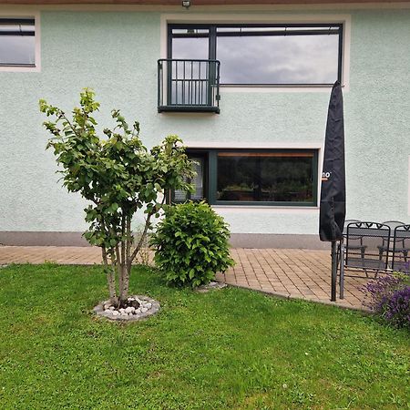 Wohnung Mit Garten Pettenbach Exterior photo